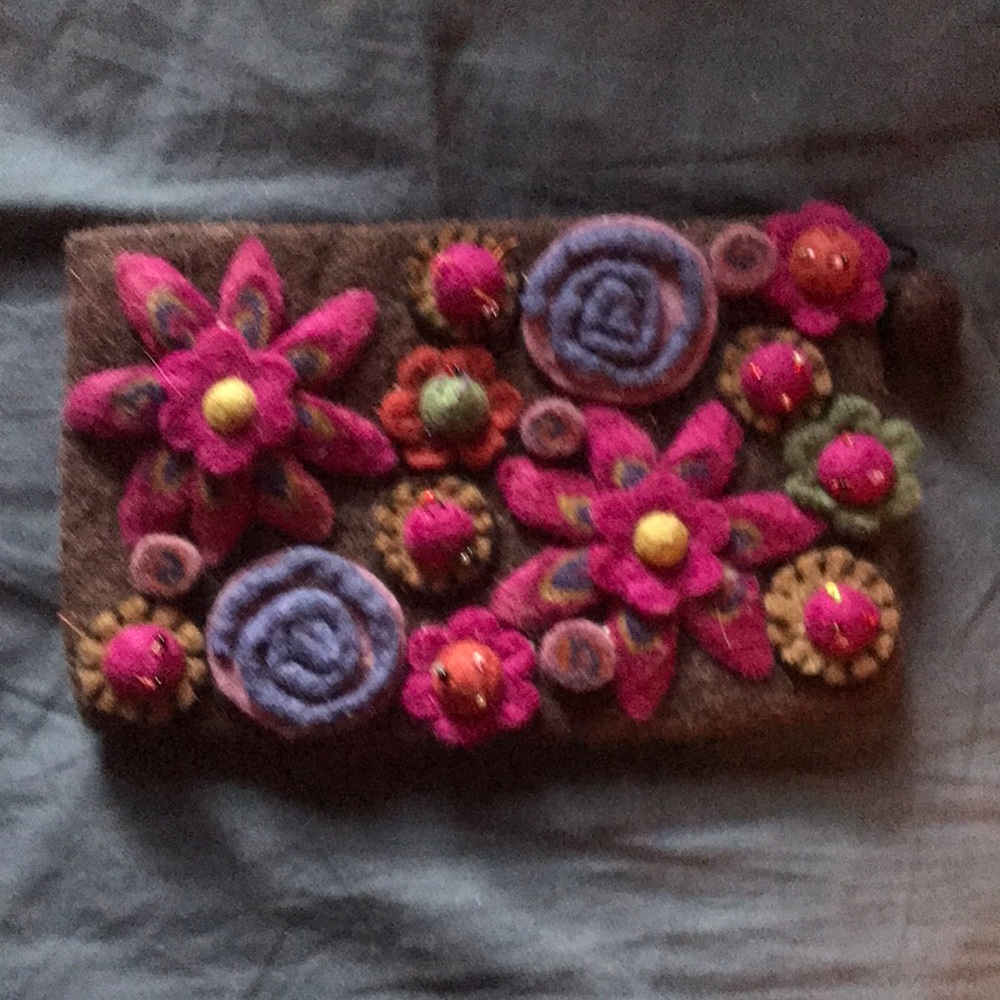 Adorable small bag excellent condition!